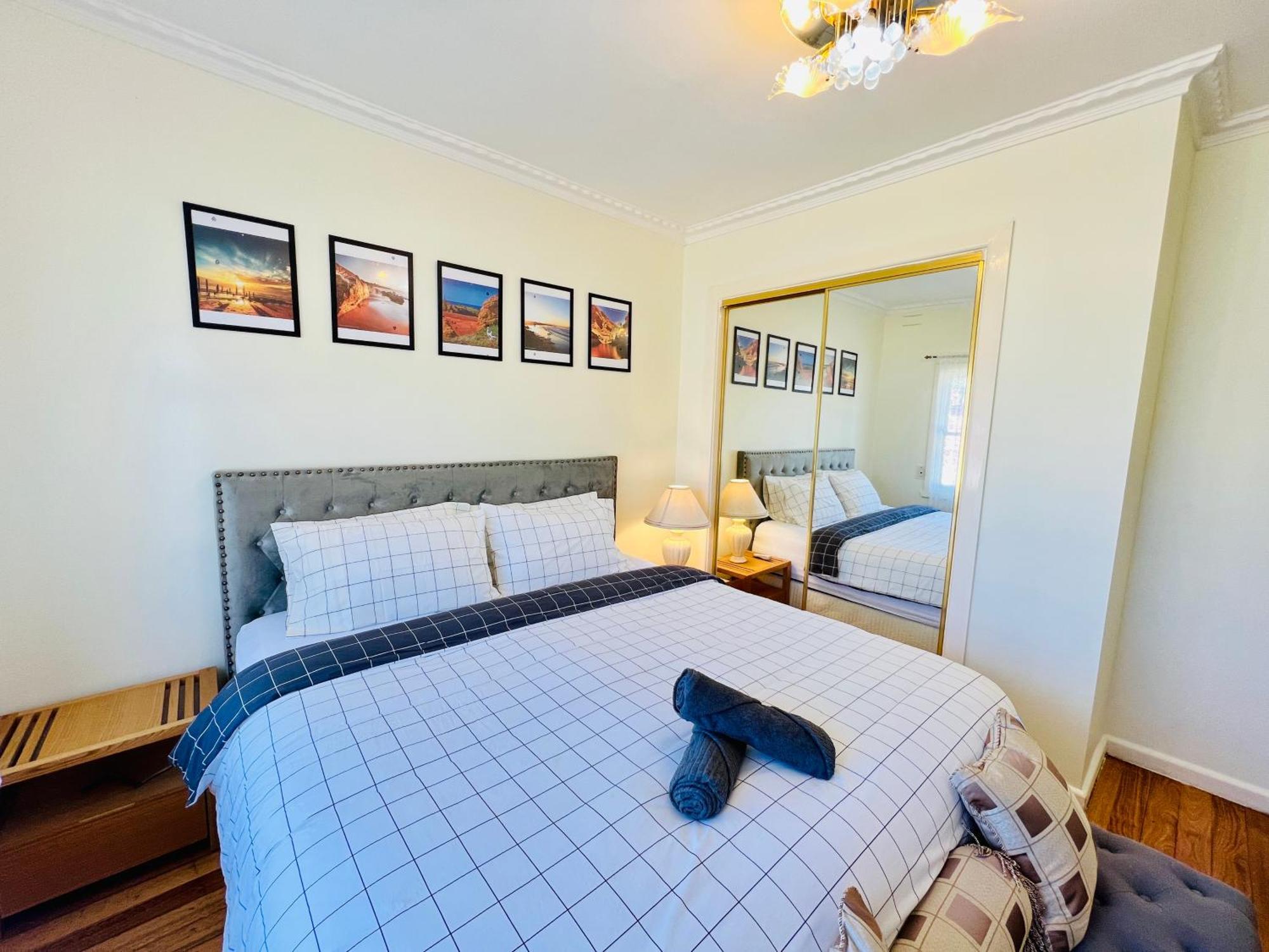 Cosy 4Br Home 15 Minutes Away From Melbourne Airport St Albans Bagian luar foto