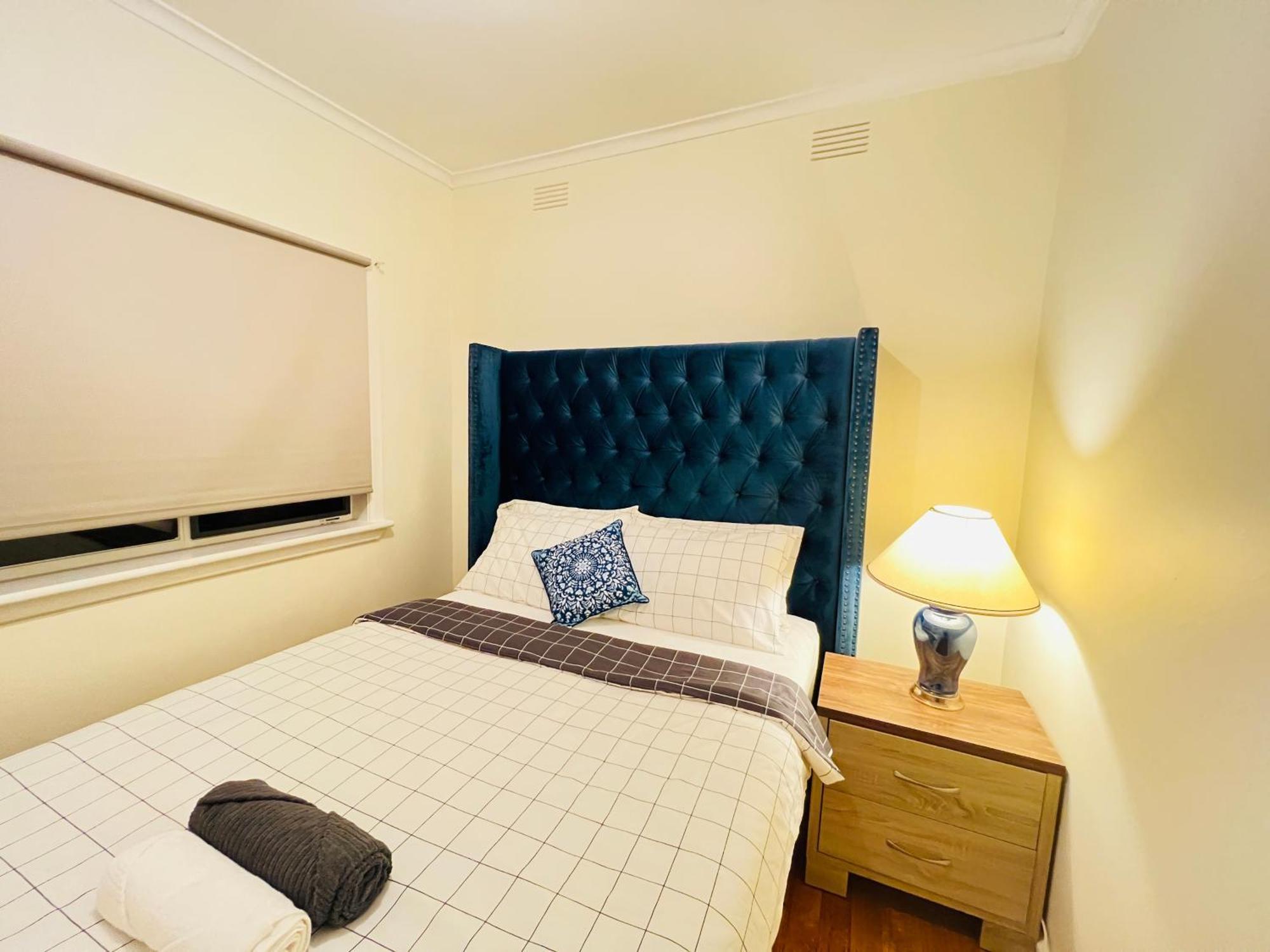 Cosy 4Br Home 15 Minutes Away From Melbourne Airport St Albans Bagian luar foto