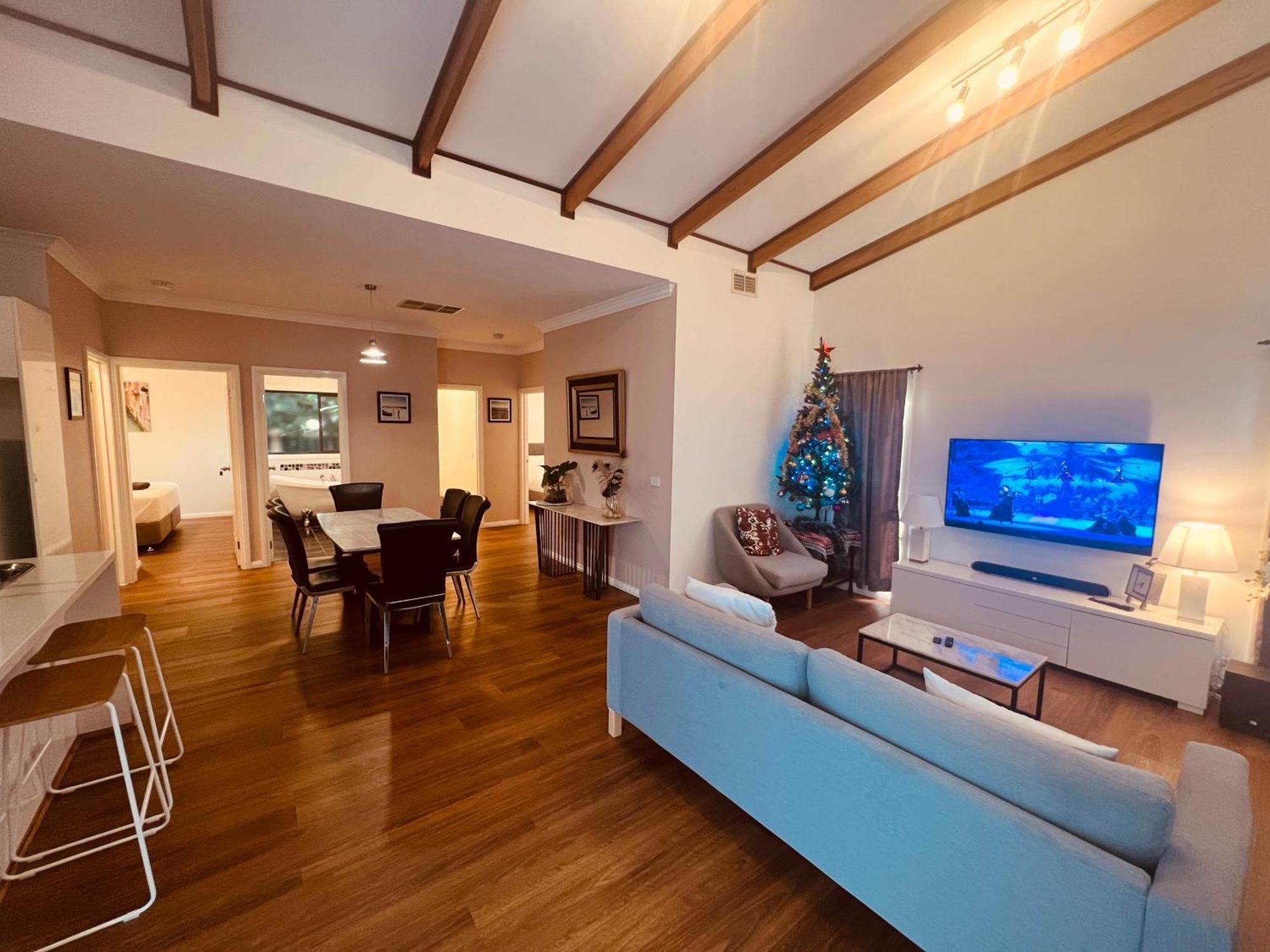 Cosy 4Br Home 15 Minutes Away From Melbourne Airport St Albans Bagian luar foto